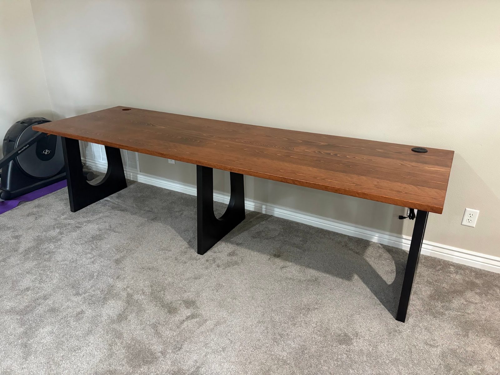 Custom woodworking project by Fox In The Sawdust