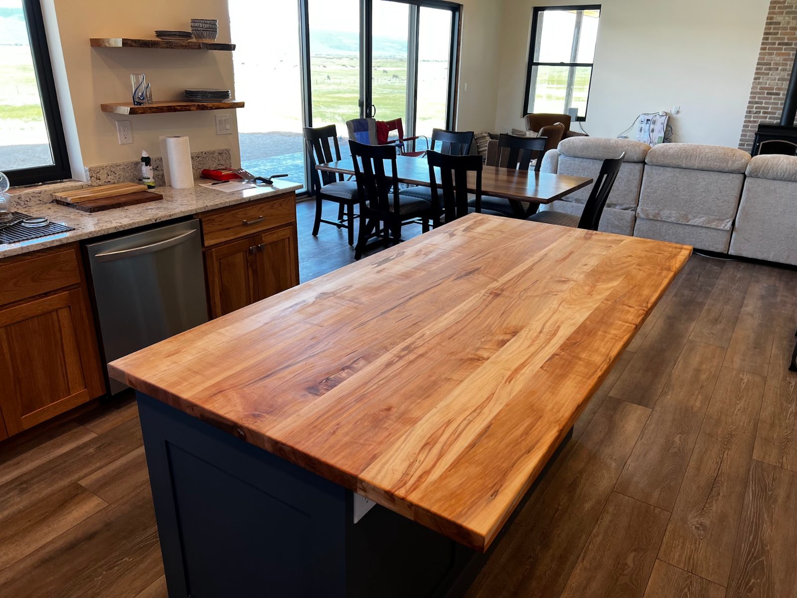 Custom woodworking project by Fox In The Sawdust