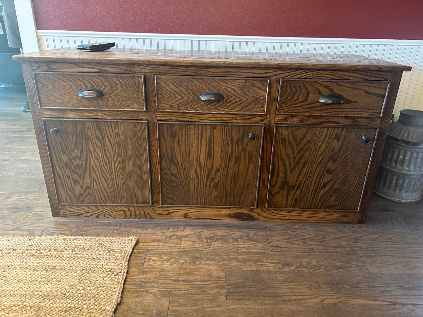 Custom woodworking project by Fox In The Sawdust