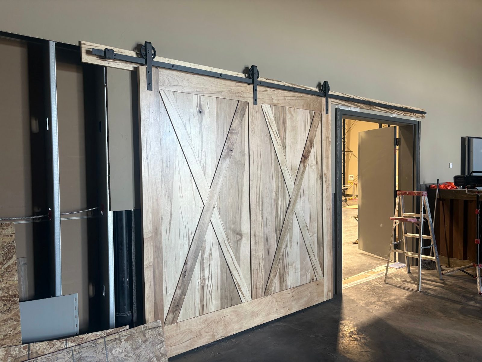 Custom woodworking project by Fox In The Sawdust